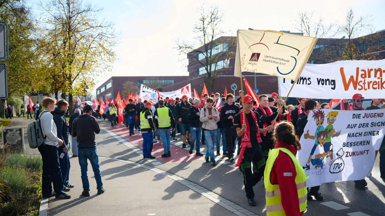 2024-11-06_Azubi-Warnstreik1
