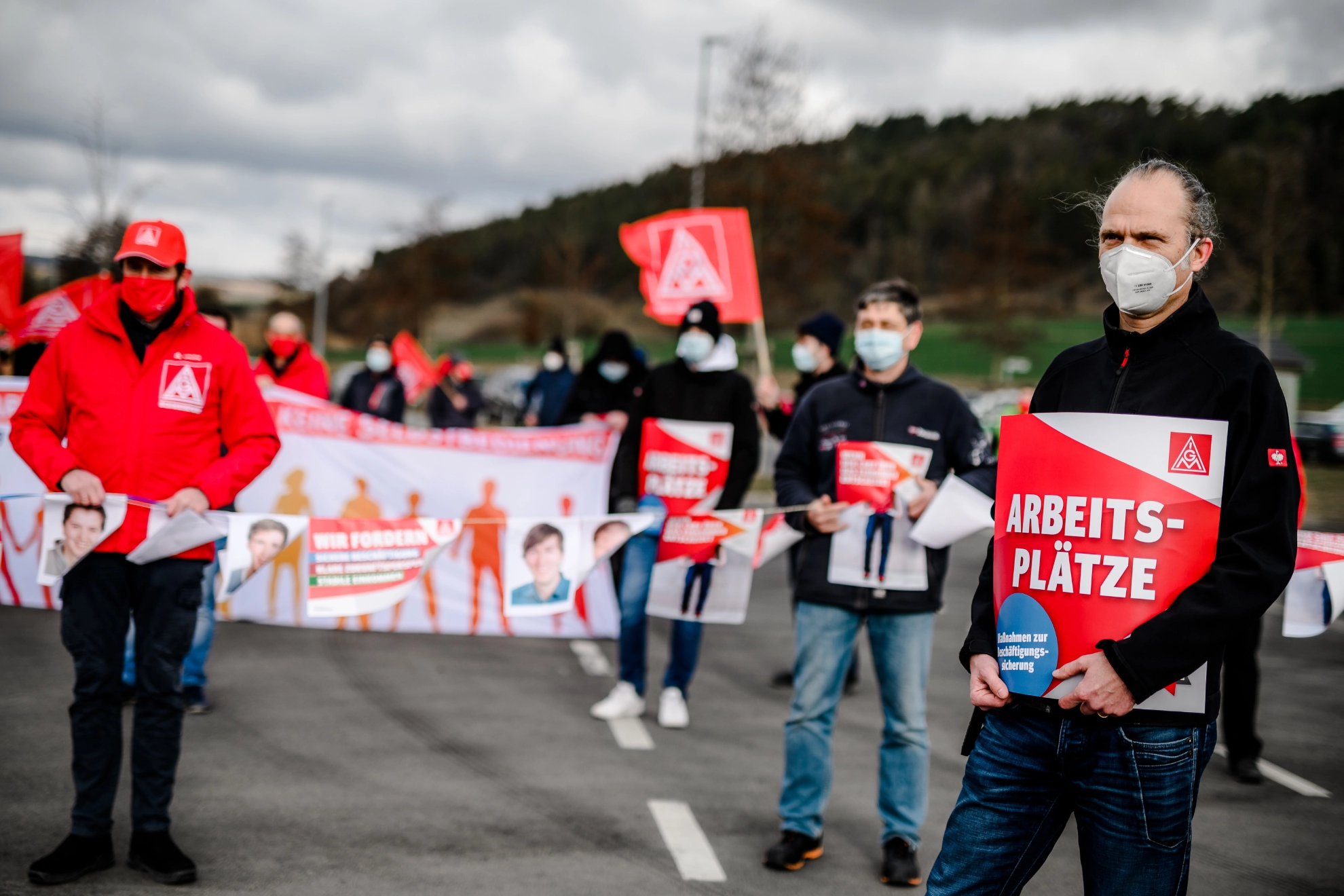 Warnstreik in Bayern in der Tarifrunde 2021 in Metall & Elektro.