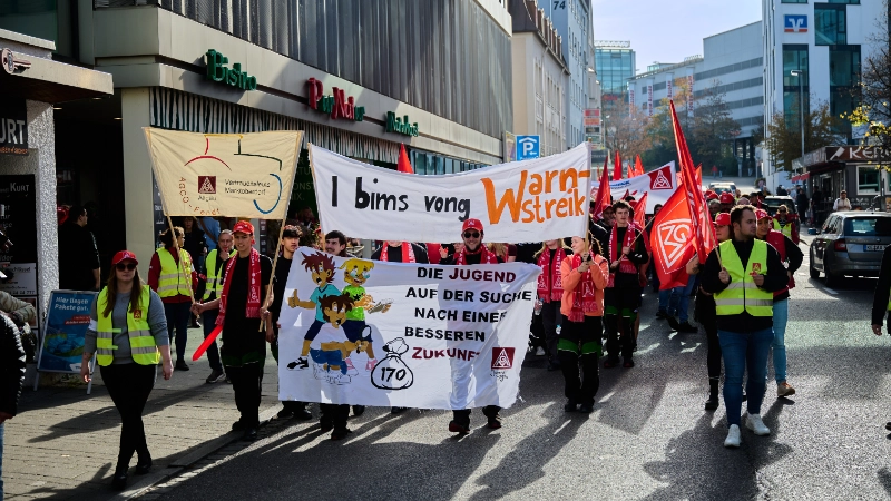 2024-11-06_Azubi-Warnstreik2